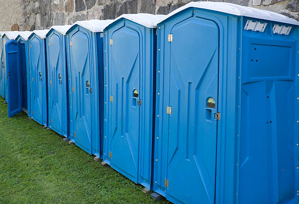 Best Portable Toilet Rental for Emergency Services in Bourbon, MO